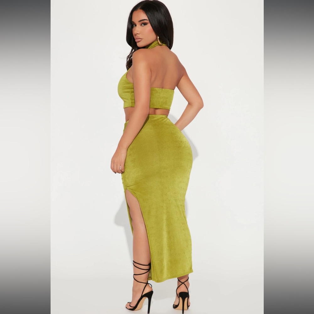 COPY - NWOT FASHION NOVA Same Girl Slinky Skirt Set - Picture 3 of 16